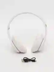 Беспроводные Bluetooth-наушники Studio3, белые