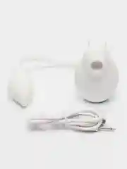 Белый вибратор двойной, вакуумный стимулятор