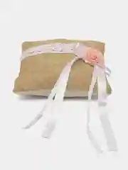 Розовый подушечка для колец