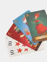 Настольная карточная игра "Спящие королевы", подарок на новый год для детей и взрослых