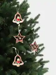 Желтый украшение на елку
