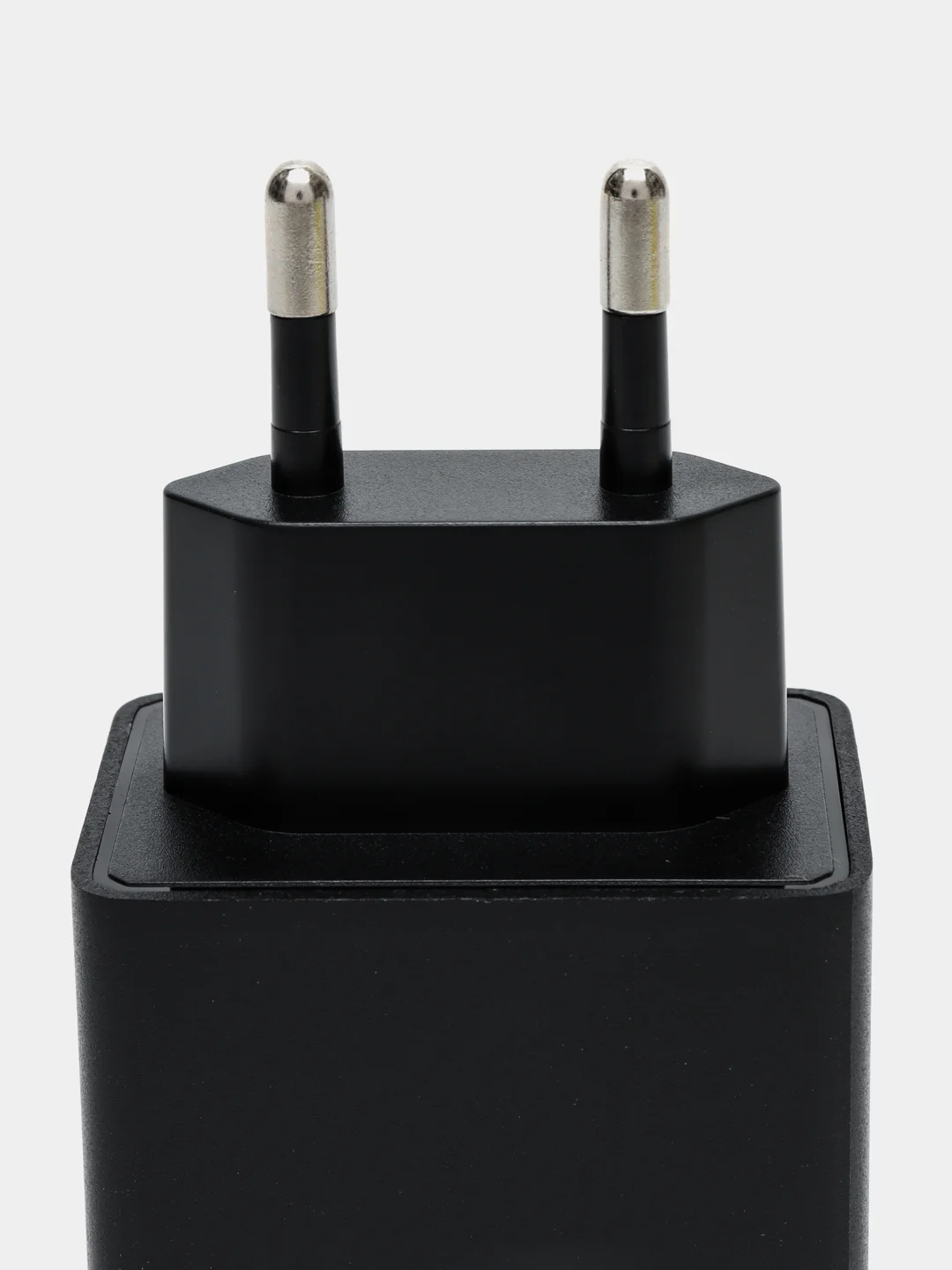 Черный сетевое зарядное устройство Borofone BAS12A, с кабелем Type-C, Qualcom 3.0, 3A, 18W