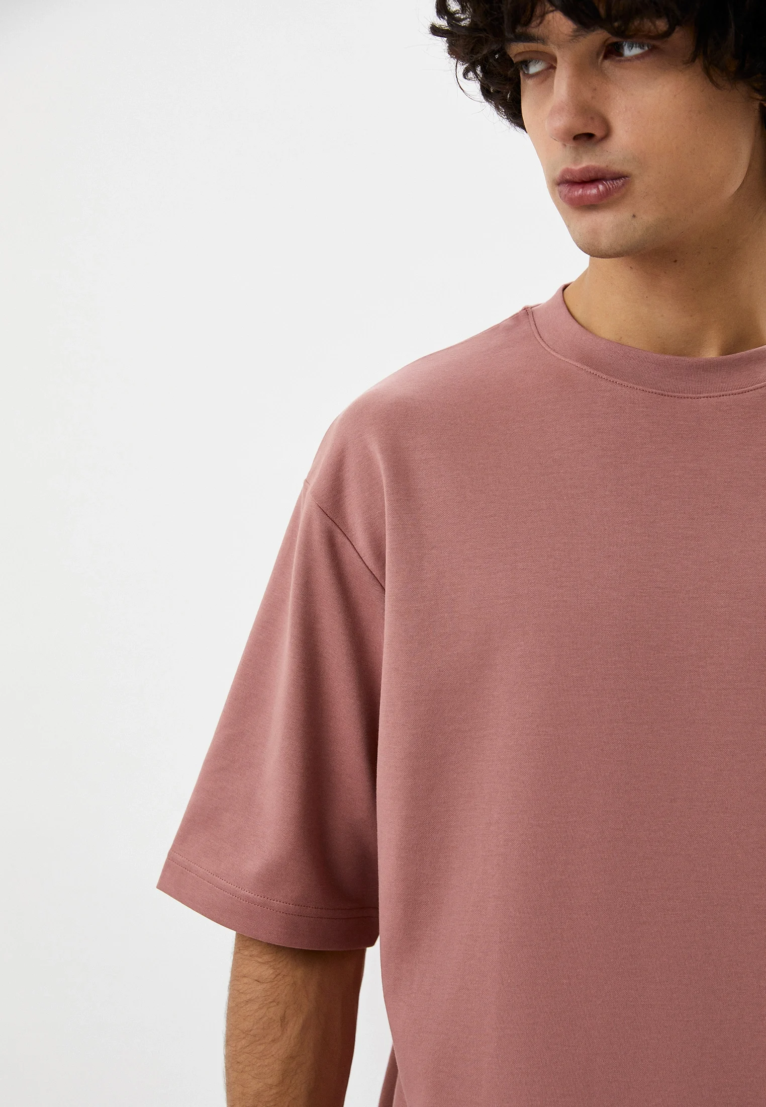 Тёмно-розовый футболка Uniqlo U AIRism с хлопком