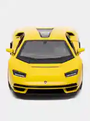 Белый lamborghini Countach LPI 800-4 KT5437D
