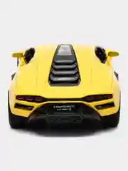 Белый lamborghini Countach LPI 800-4 KT5437D