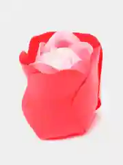 Кораллово-розовый розы из мыла, в подарочной коробке