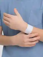 Белый браслет светоотражающий