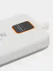 Белый power Bank, Повербанк с быстрой зарядкой, со встроенными кабелями, Lightning, Type-C