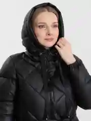 Черный пуховик женский зимний