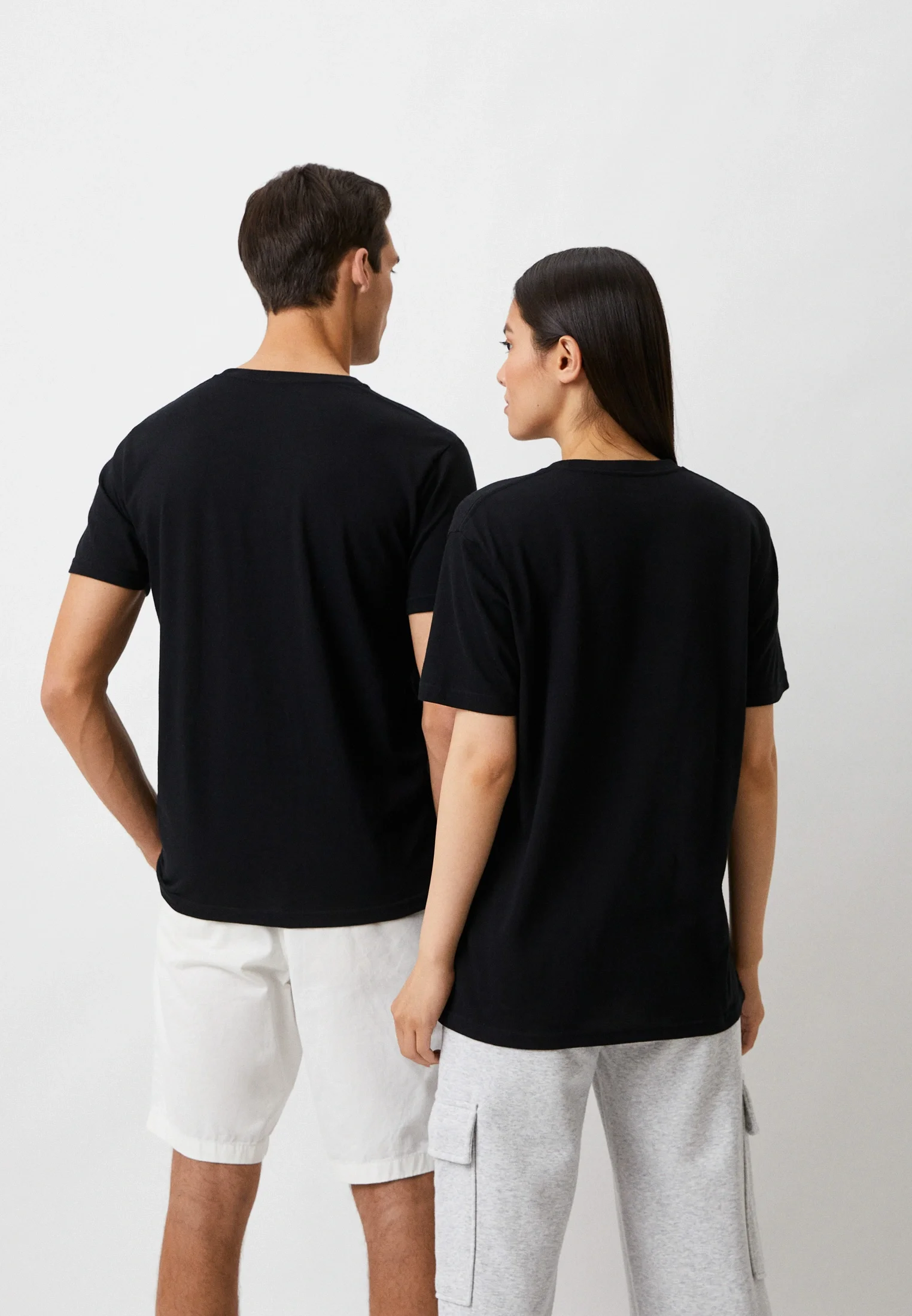 Черный футболка UNIQLO DRY, круглый вырез, короткий рукав