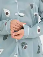 Зеленый пижама женская, с рубашкой