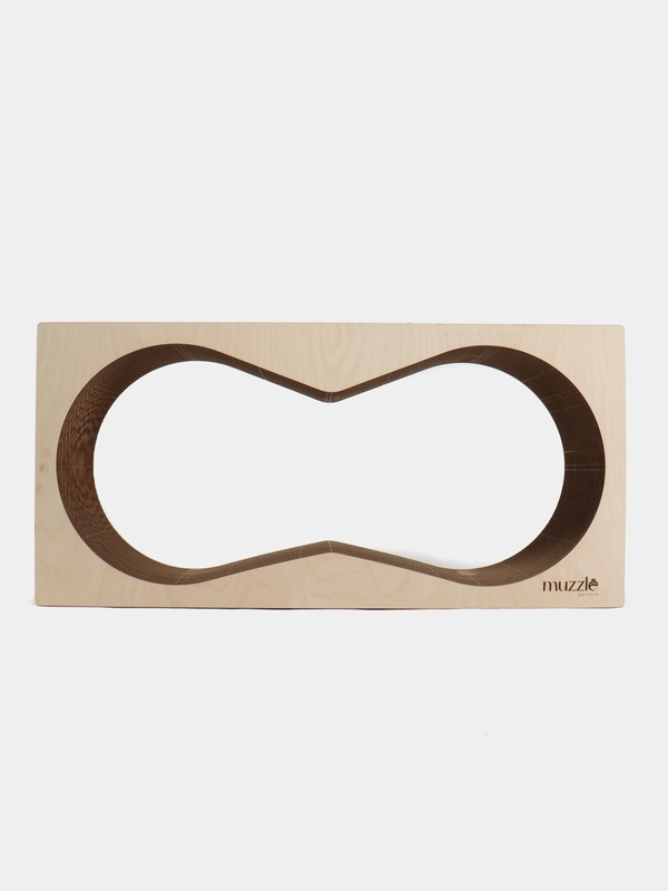 Когтеточка для кошек и лежанка Muzzle 2 в 1 из гофрокартона напольная, 77 х 22 x 37 см