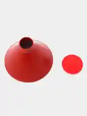 Красный автомобильный скребок для снега и льда