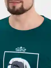 Горчичный футболка мужская с принтом
