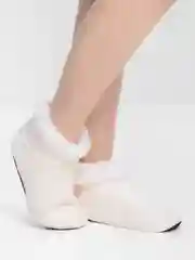 Белый домашние утепленные тапочки-сапожки