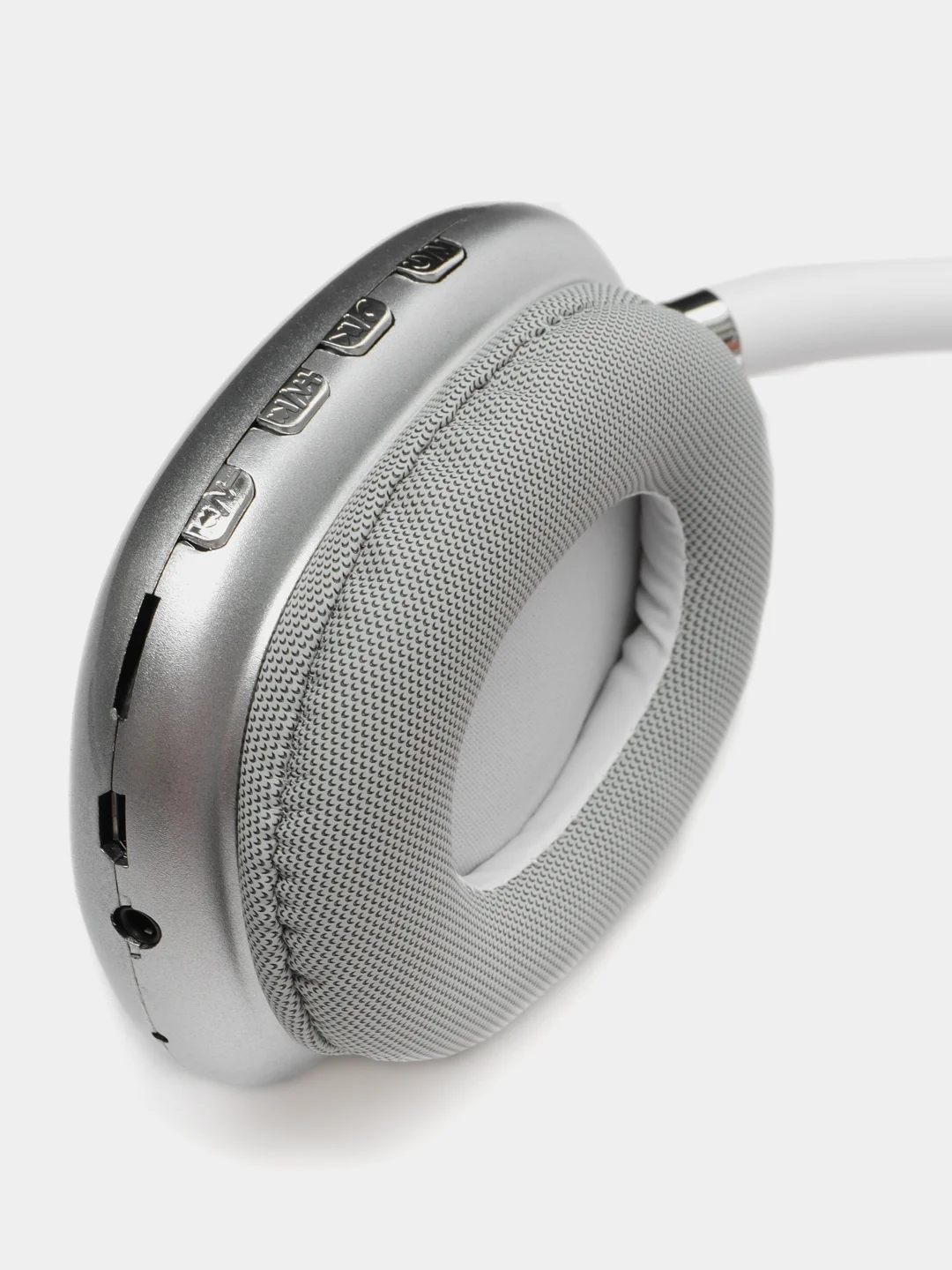 Белый наушники полноразмерные Bluetooth P9
