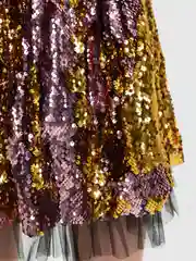 Розовый юбка с пайетками