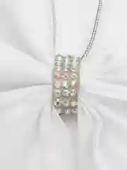 Белый банты ёлочные. Украшение новогоднего интерьера