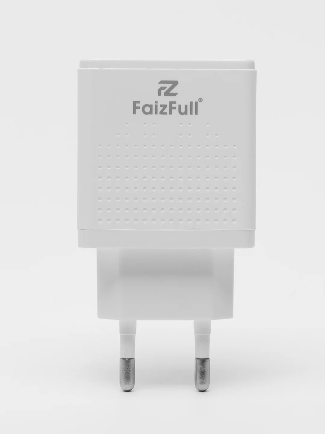 Белый сетевое зарядное устройство FaizFull Fc-72, быстрая зарядка, USB, 18W