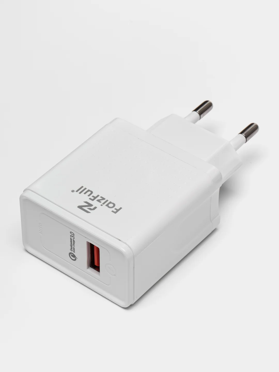 Белый сетевое зарядное устройство FaizFull Fc-72, быстрая зарядка, USB, 18W