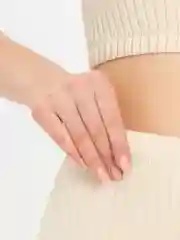 Молочный комплект: топ и юбка