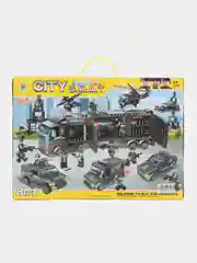 Конструктор 8 в 1 "Мобильный командный центр" из серии Police City S.W.A.T, 1102 деталей