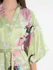 Салатовый халат женский