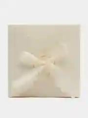 Молочный подарочная коробка, складная, с лентой, 14*14*10 см