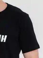 Черный футболка "Слово пацана: не чушпан"