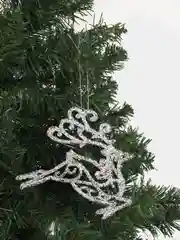 Украшение ёлочное "Олень в прыжке", цвет серебристый с блестками, 14 х 13 см