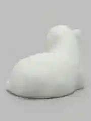 Коричневый белый медведь