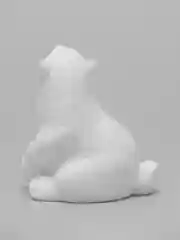 Серебряный белый медведь