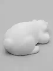 Серый белый медведь