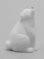 Черный белый медведь