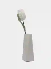 Белый тюльпаны ручной работы