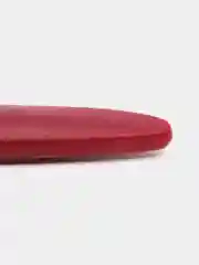 Бордовый нож для нарезки