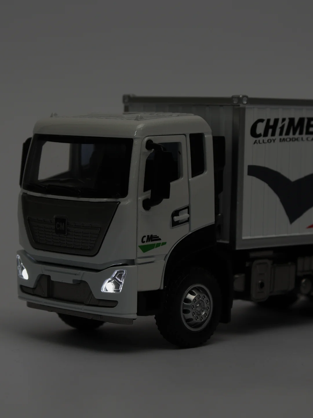 Красный dongfeng