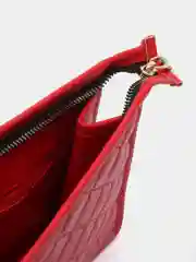 Красный косметичка женская на молнии