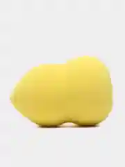 Желтый спонж для макияжа