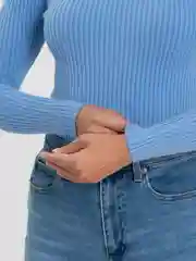 Белый водолазка женская