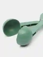 Зелёный хаки снежколеп