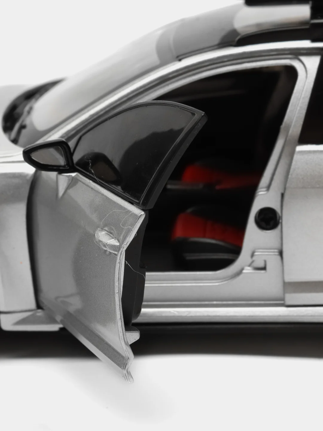 Серебряный модель Audi RS6 Travel Multi Function, с багажником, 1:24