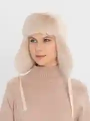 Молочный шапка ушанка, зимняя, женская