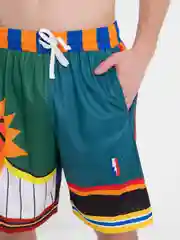 Зеленый баскетбольные шорты