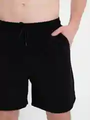 Черный шорты спортивные
