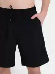Черный фитнес шорты