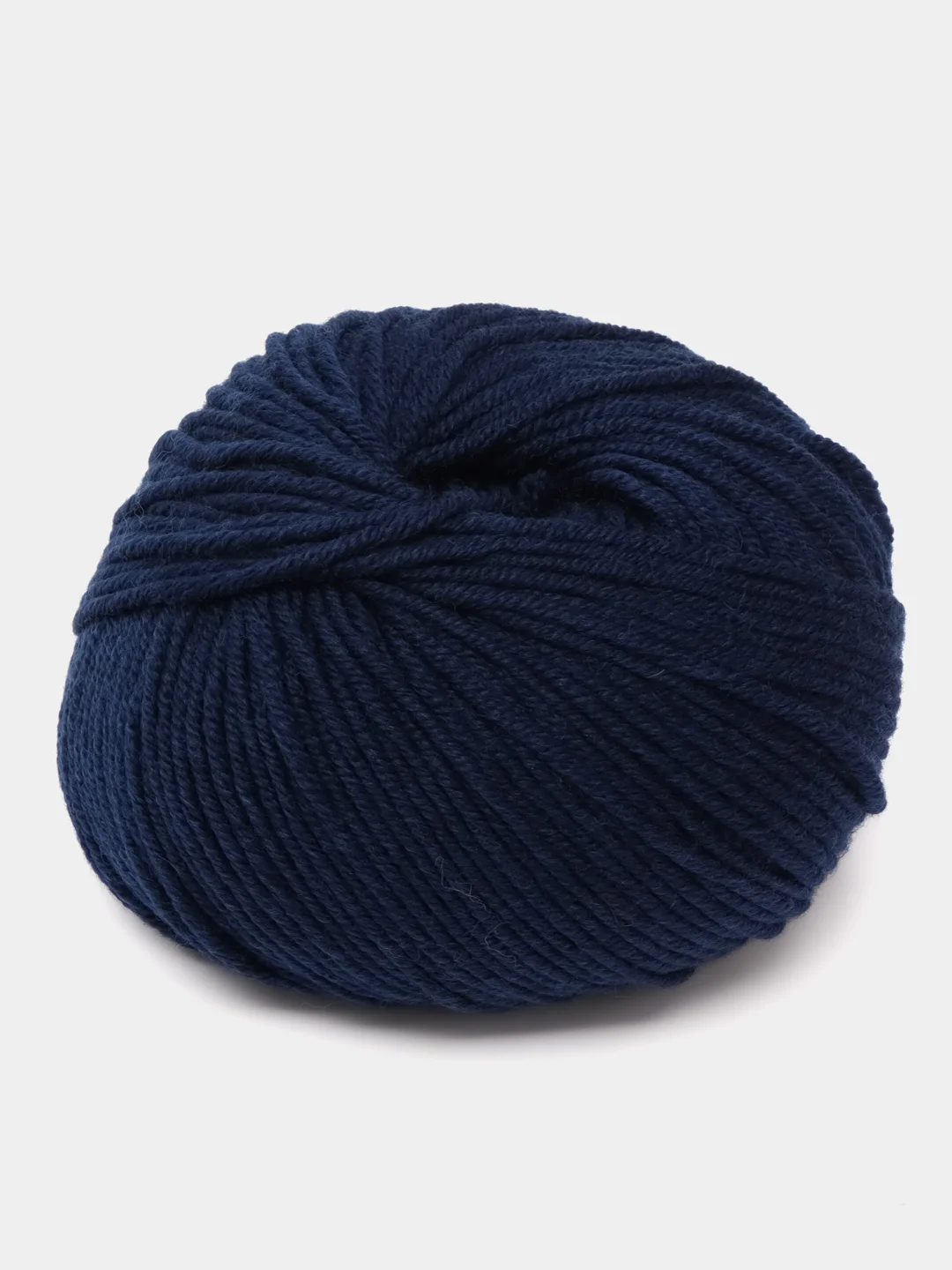 Темно-синий пряжа YarnArt Imperial Merino, 100% мериносовая шерсть, 50 г, 100 м