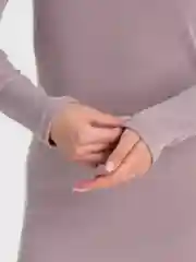 Зеленый платье с длинным рукавом