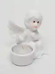 Ангел со свечкой