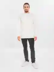 Белый джемпер мужской